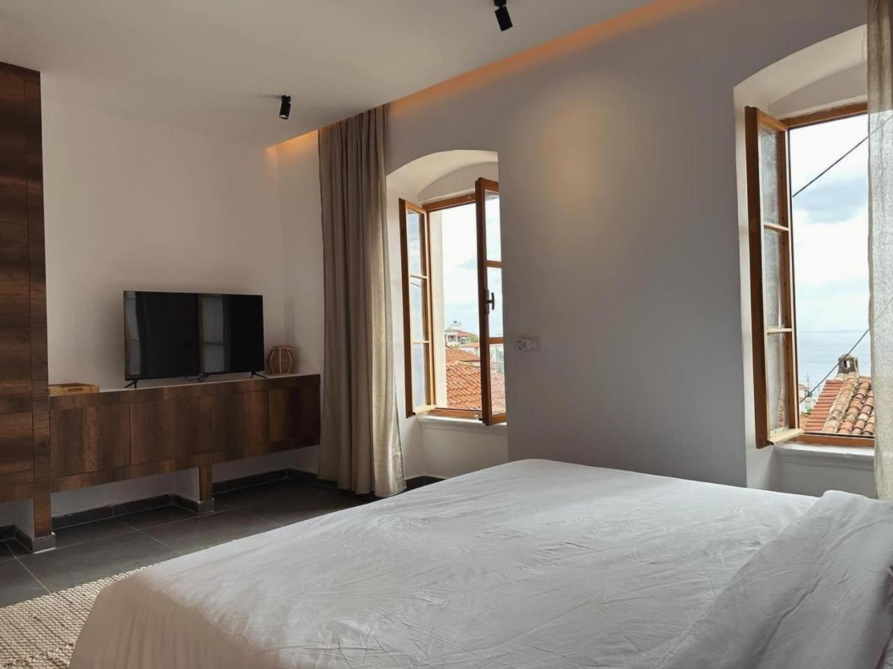 Lion'S Villa Vlorë Exterior foto
