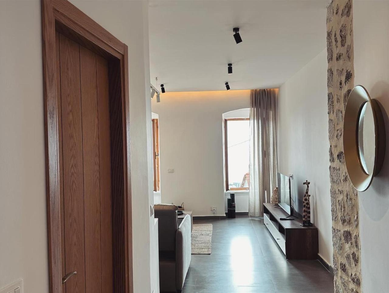 Lion'S Villa Vlorë Exterior foto