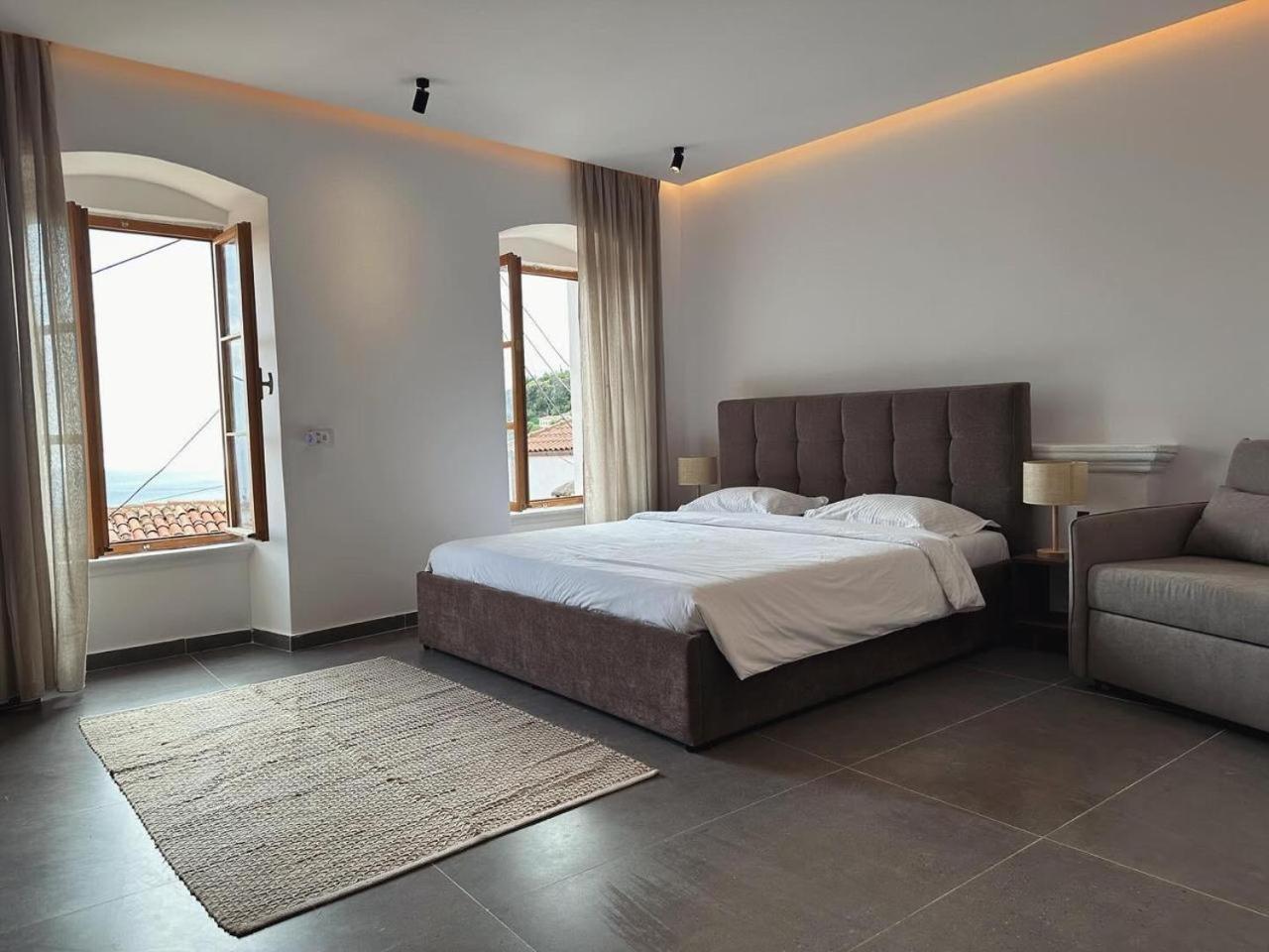 Lion'S Villa Vlorë Exterior foto
