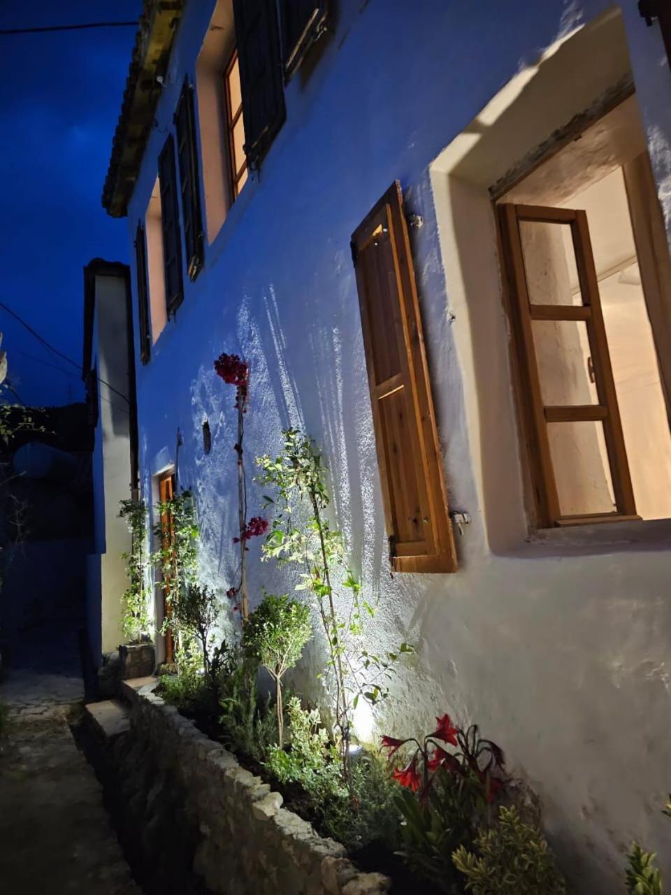 Lion'S Villa Vlorë Exterior foto